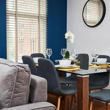 Stunning City Centre 3 Bed, 3 Bath - Sleeps 8! Apartment Leeds (West Yorkshire)